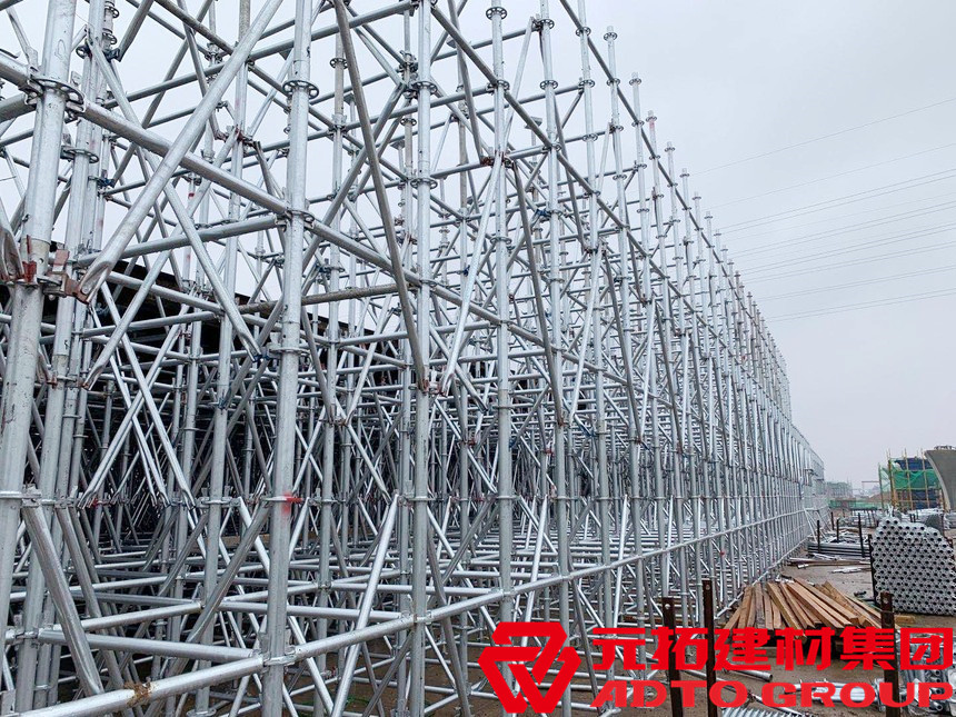 盤扣腳手架租賃要注意哪些？盤扣腳手架租賃費(fèi)多少？