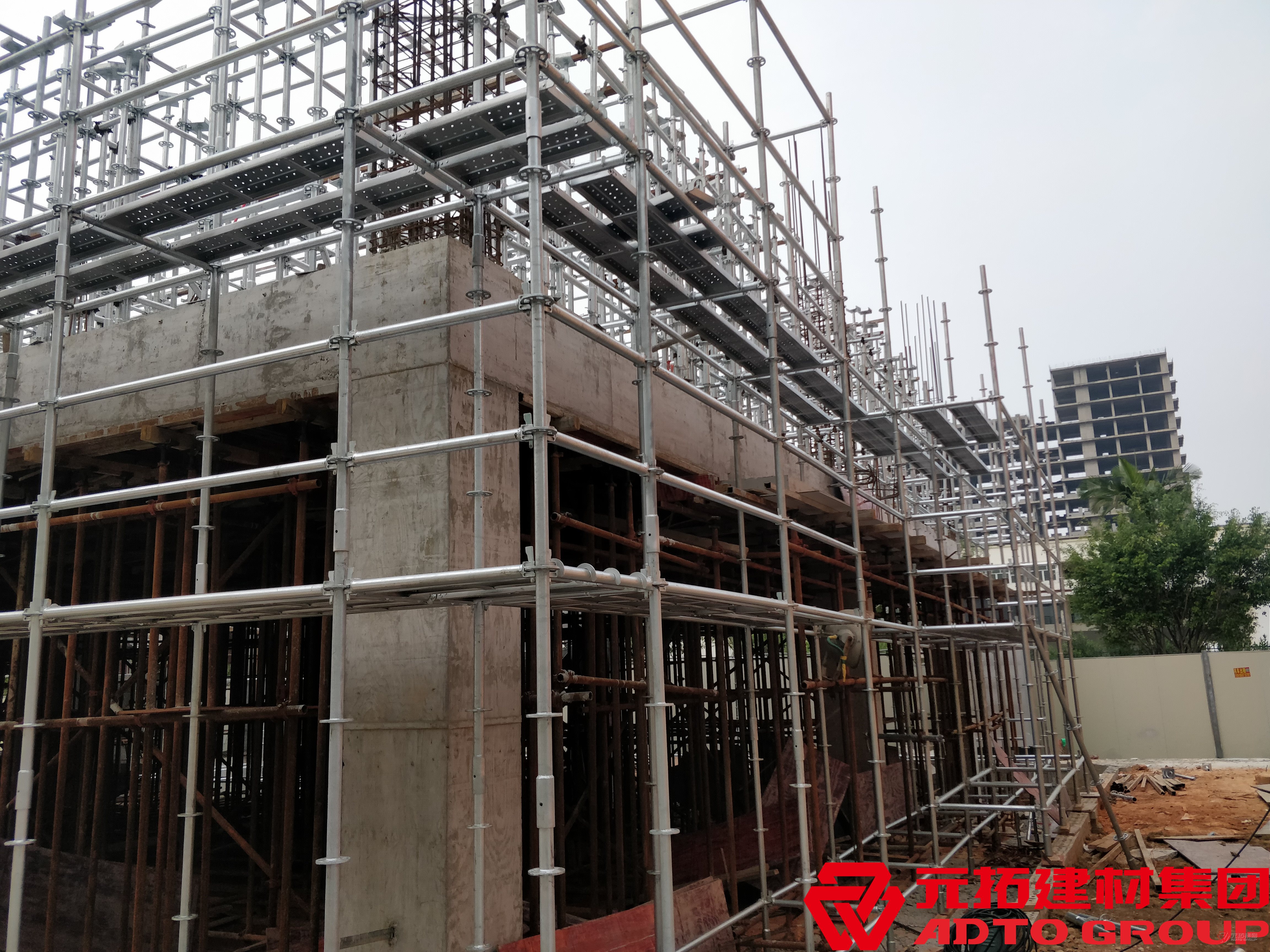 鍍鋅鋼跳板的施工規(guī)范和要求是什么？