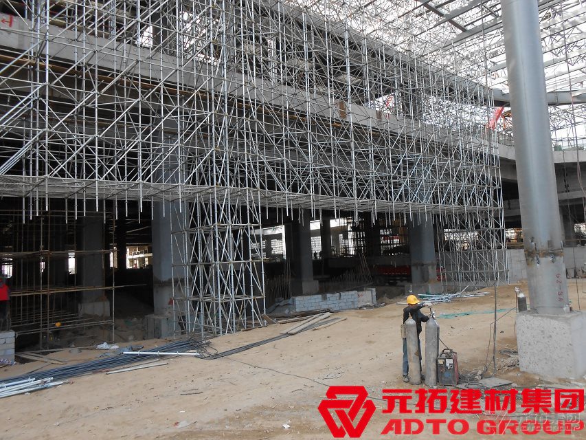 盤扣式腳手架有哪些特點(diǎn)？為什么比傳統(tǒng)腳手架貴？