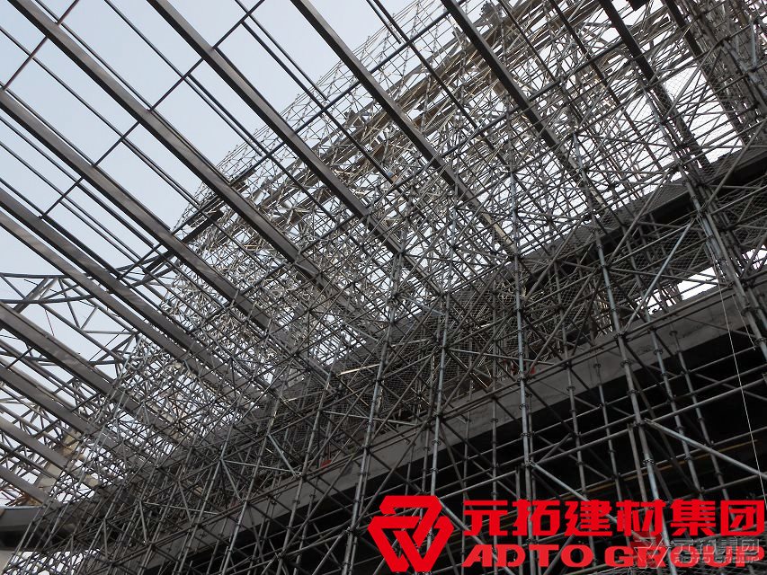 輪扣式腳手架與盤(pán)扣式腳手架有何差別？